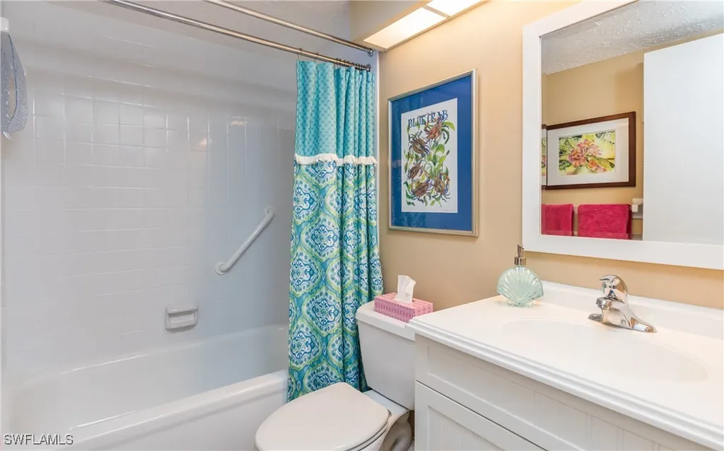 4549 SE 5th Place Cape Coral FL 33904