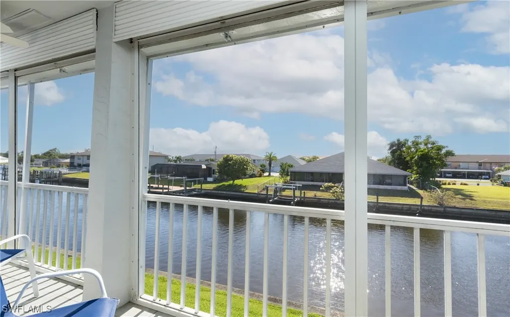 4549 SE 5th Place Cape Coral FL 33904