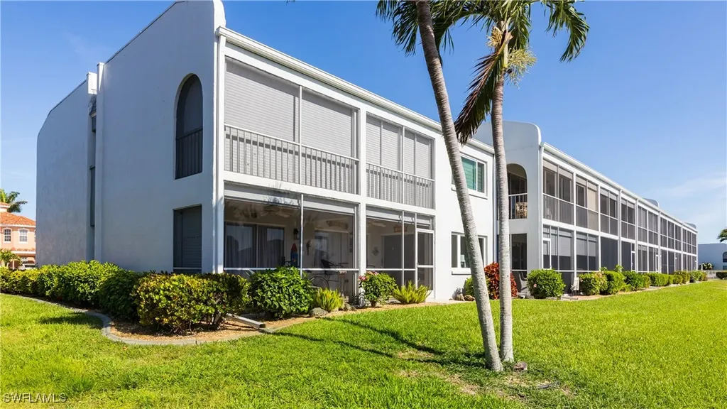 4549 SE 5th Place Cape Coral FL 33904