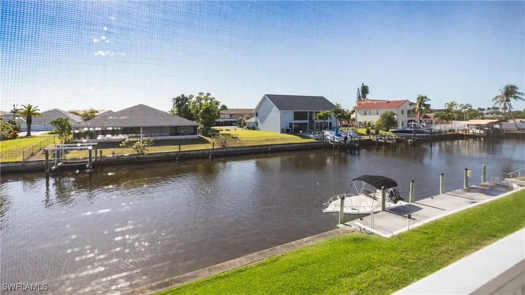 4549 SE 5th Place Cape Coral FL 33904