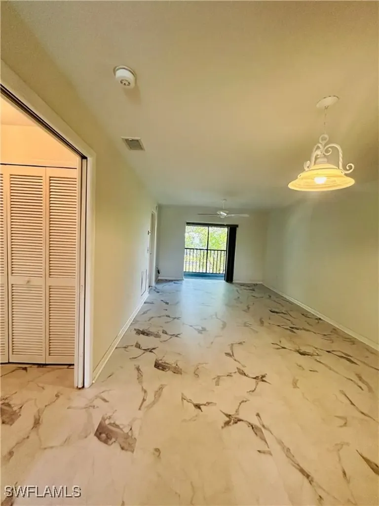 642 SE 13th Place Cape Coral FL 33990