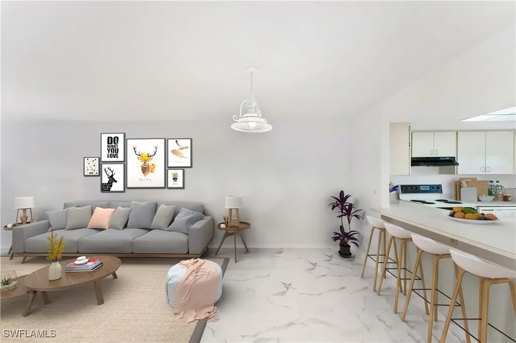 642 SE 13th Place Cape Coral FL 33990