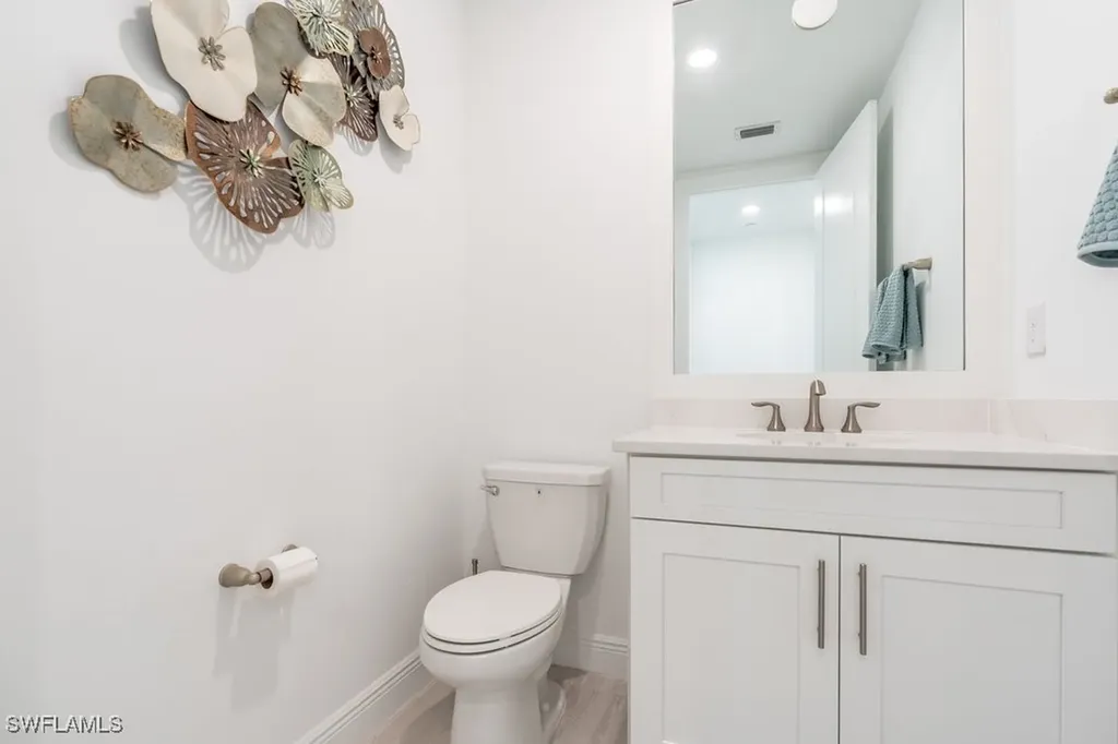 16364 Viansa Way Naples FL 34110