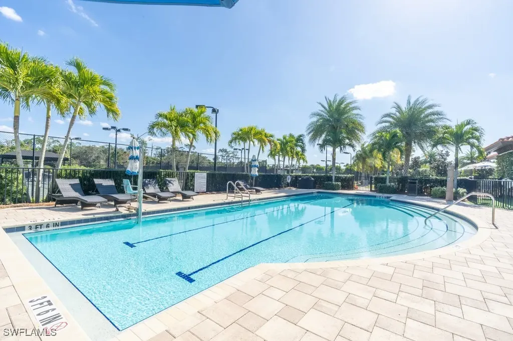 16364 Viansa Way Naples FL 34110