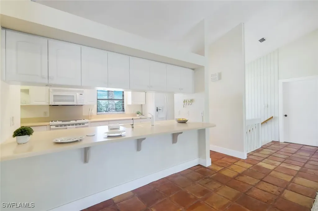 1043 Blue Heron Drive Sanibel FL 33957