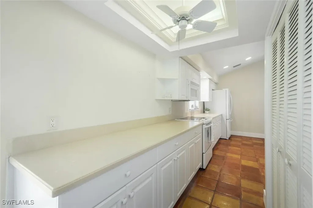1043 Blue Heron Drive Sanibel FL 33957