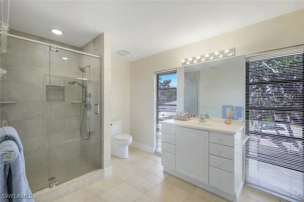 1043 Blue Heron Drive Sanibel FL 33957