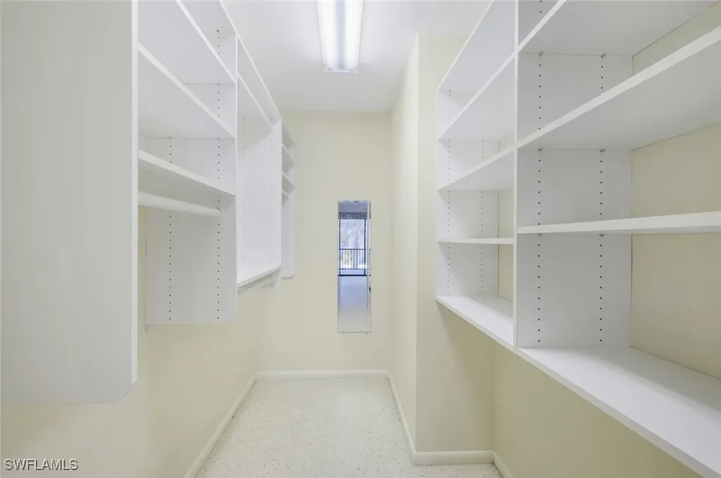 1043 Blue Heron Drive Sanibel FL 33957