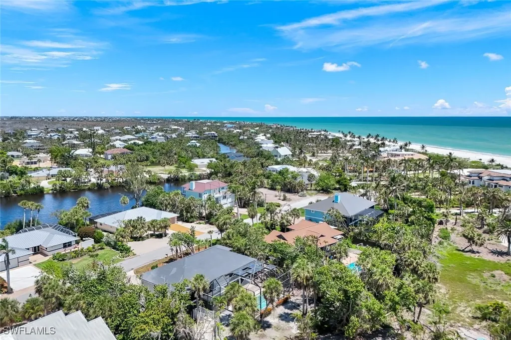 1043 Blue Heron Drive Sanibel FL 33957