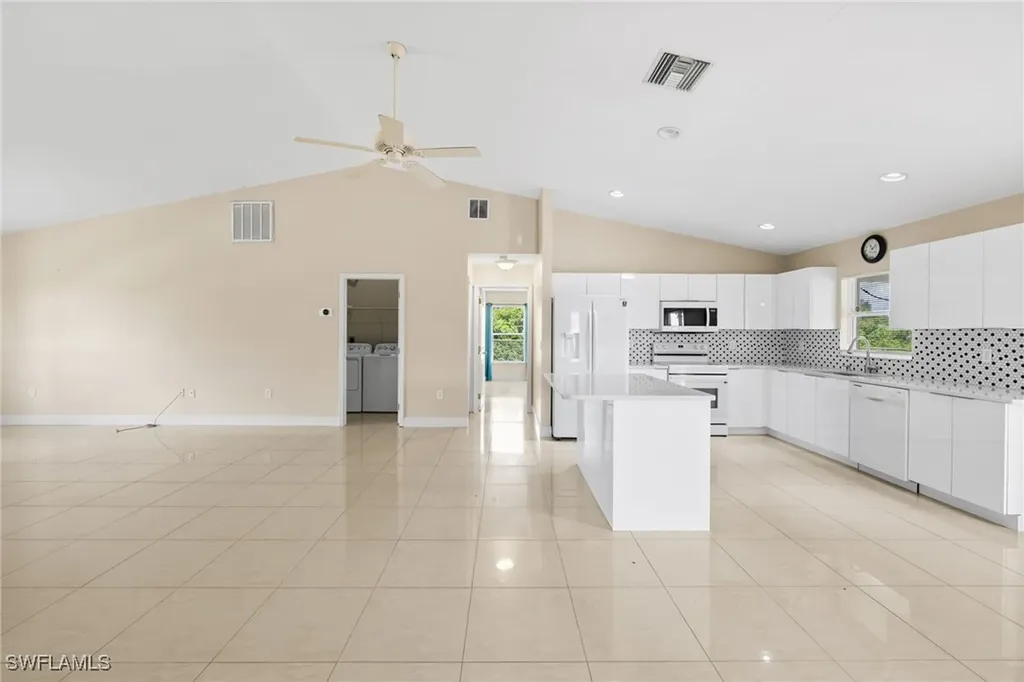 3206 8th Street SW Lehigh Acres FL 33976
