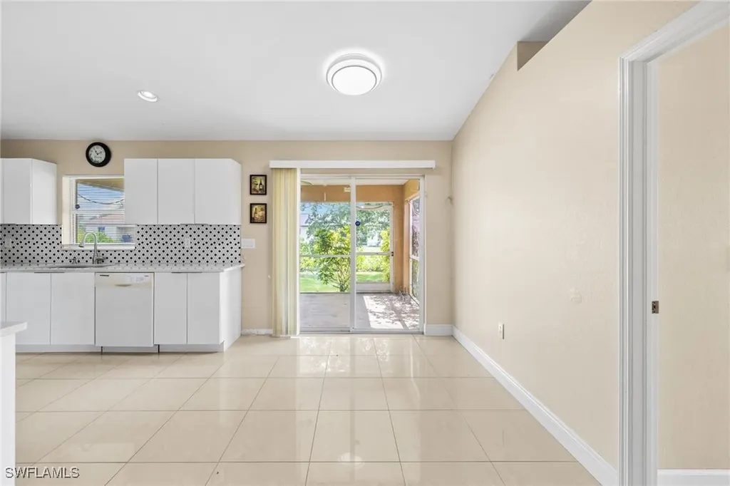 3206 8th Street SW Lehigh Acres FL 33976
