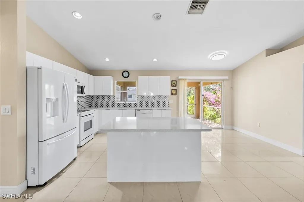 3206 8th Street SW Lehigh Acres FL 33976