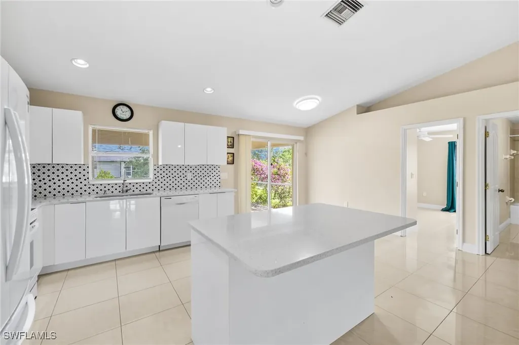 3206 8th Street SW Lehigh Acres FL 33976