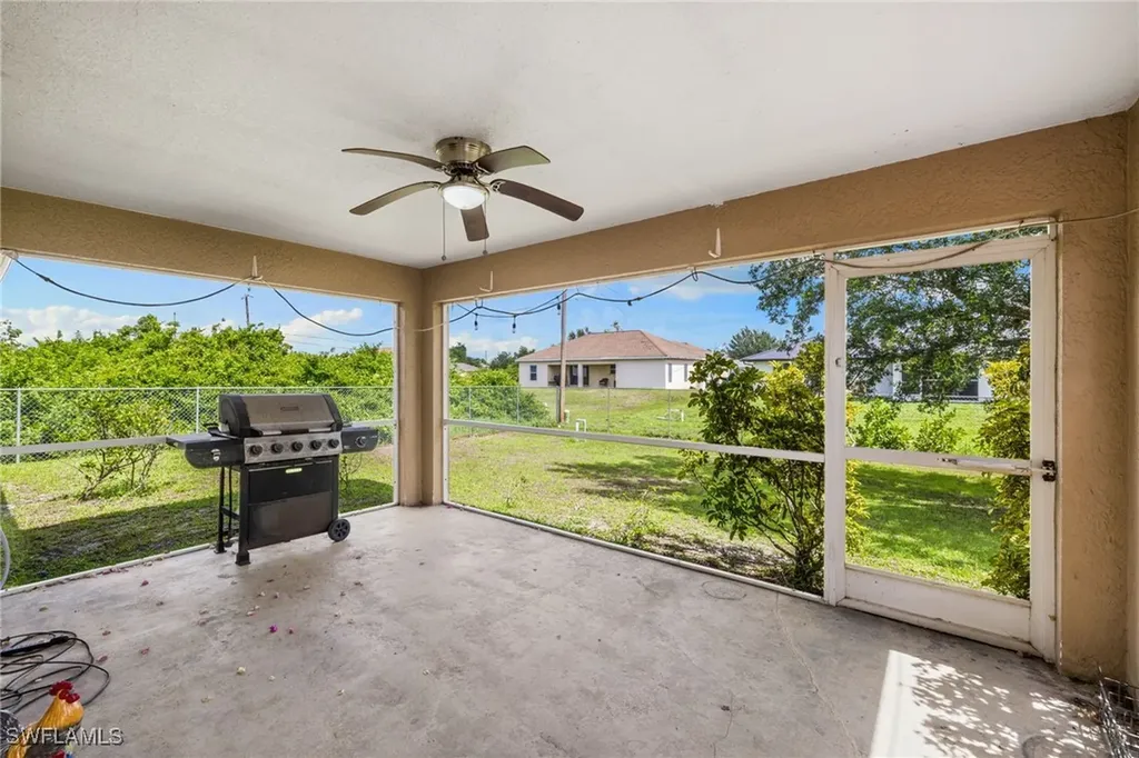 3206 8th Street SW Lehigh Acres FL 33976