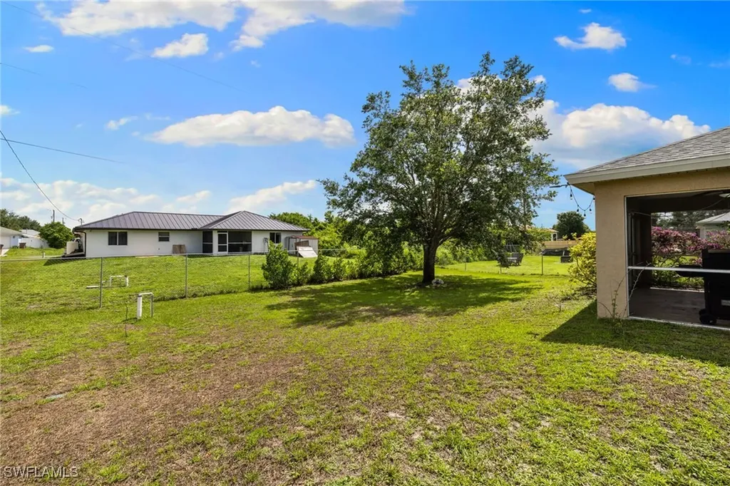 3206 8th Street SW Lehigh Acres FL 33976