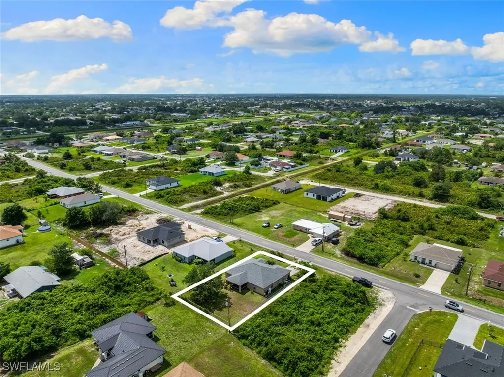 3206 8th Street SW Lehigh Acres FL 33976