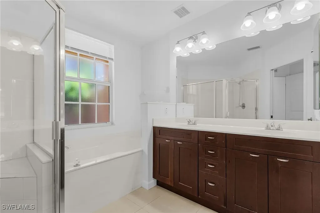 20240 Burnside Place Estero FL 33928