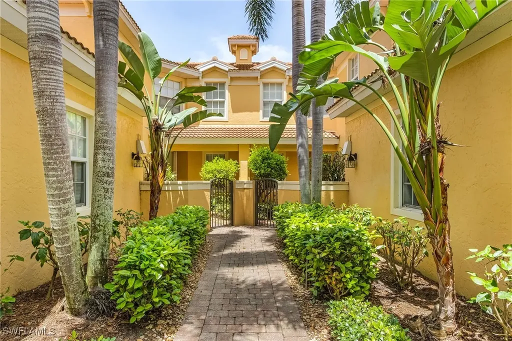 20240 Burnside Place Estero FL 33928