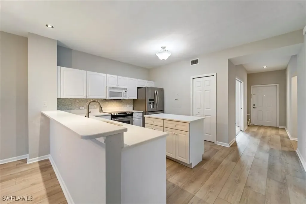 10044 Heather Lane Naples FL 34119