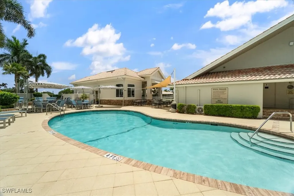 10044 Heather Lane Naples FL 34119