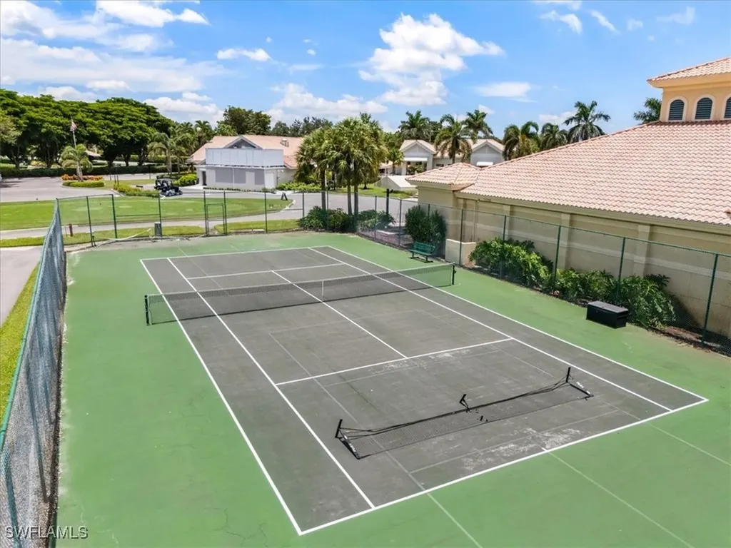 10044 Heather Lane Naples FL 34119