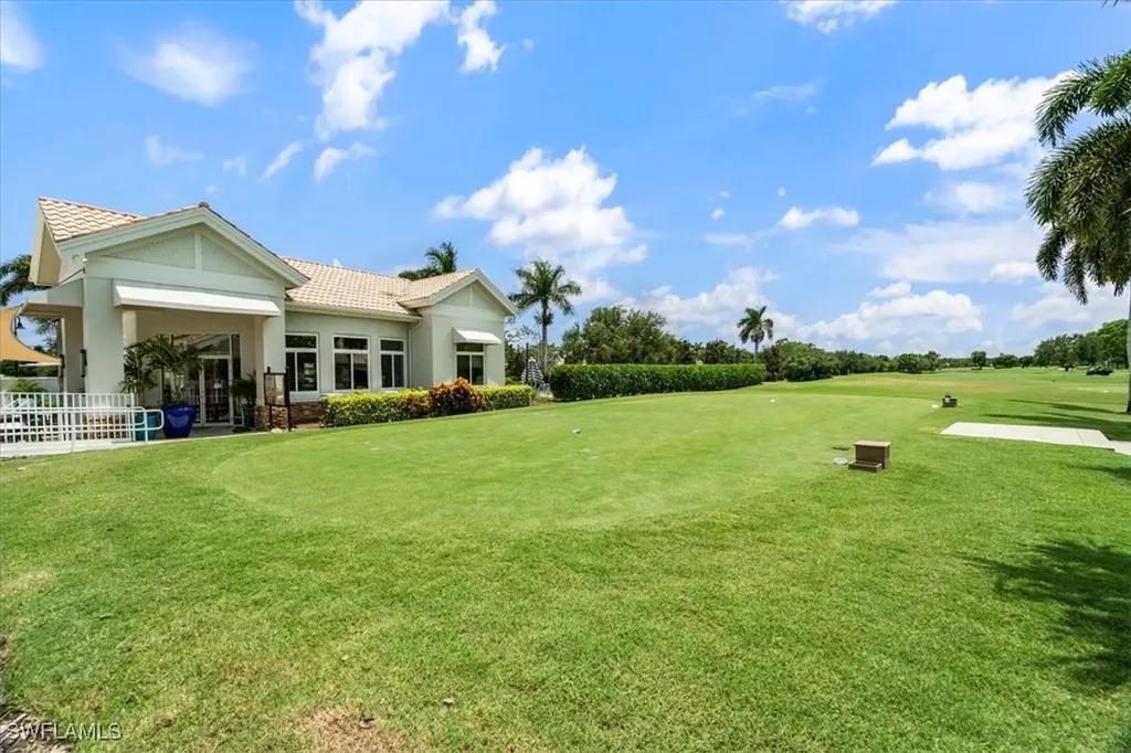 10044 Heather Lane Naples FL 34119