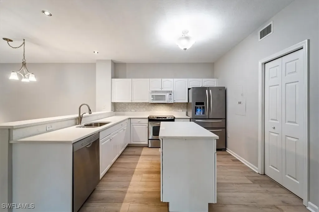 10044 Heather Lane Naples FL 34119
