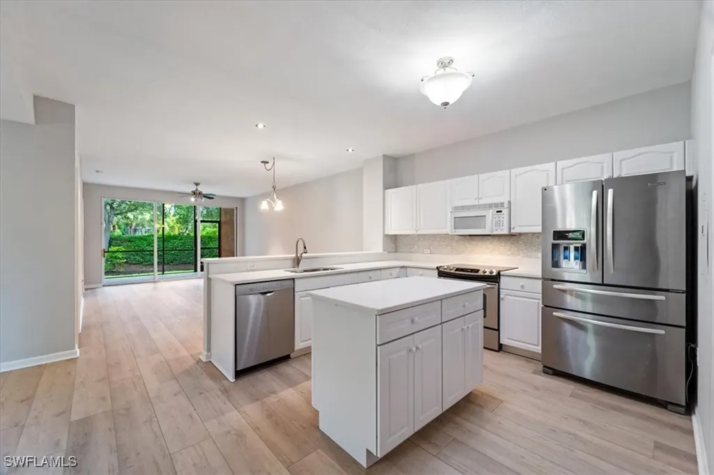10044 Heather Lane Naples FL 34119
