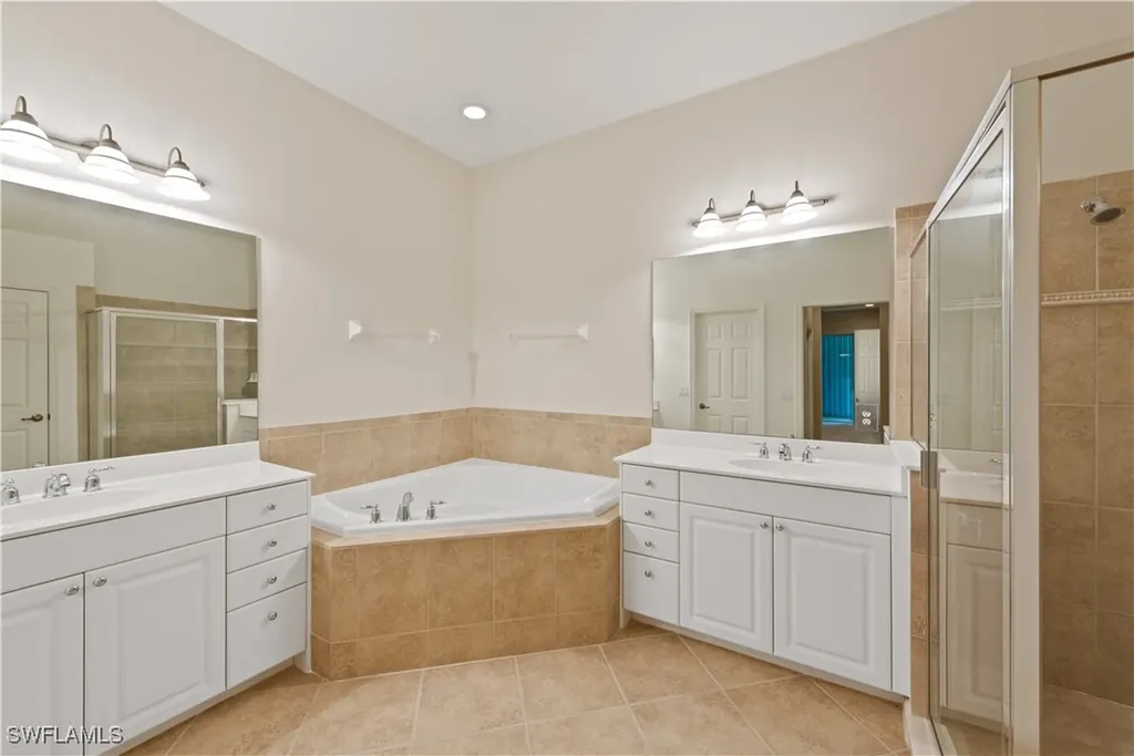 26425 Lucky Stone Road Bonita Springs FL 34135