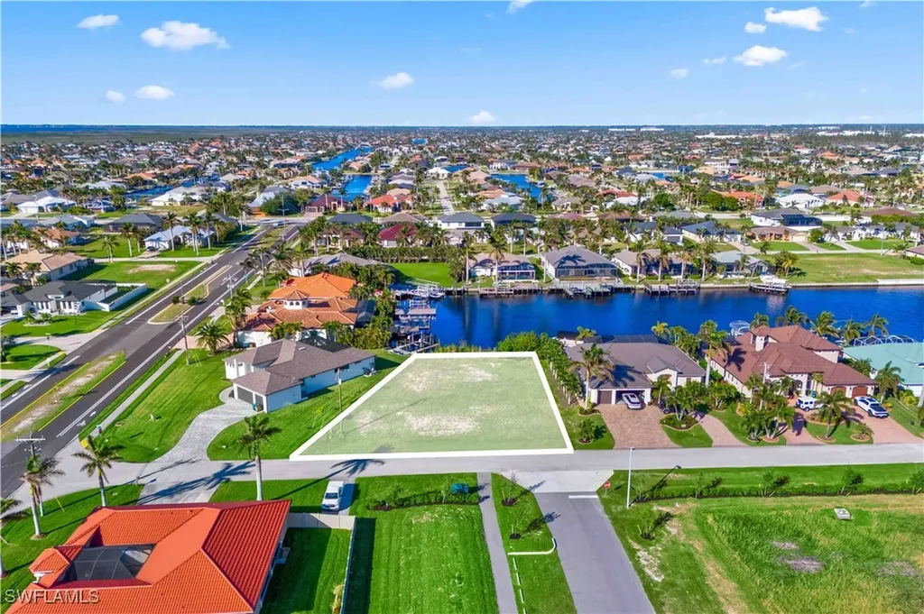 2719 SW 43rd Terrace Cape Coral FL 33914