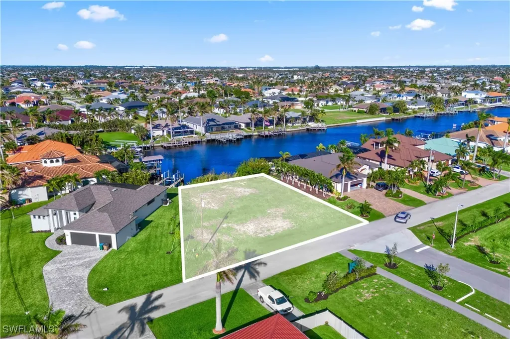 2719 SW 43rd Terrace Cape Coral FL 33914