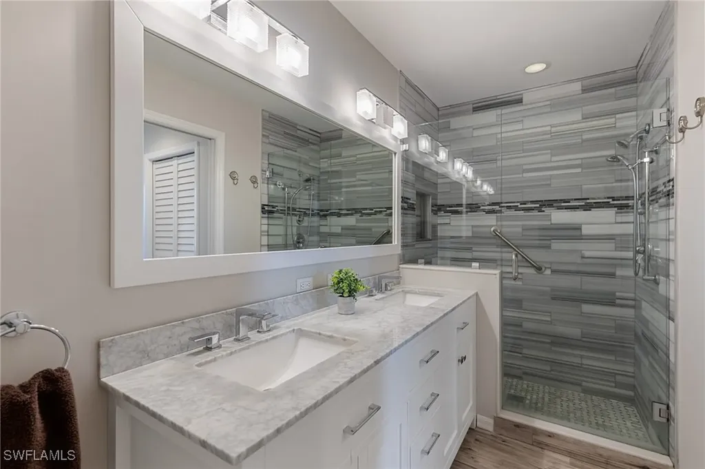7625 Arbor Lakes Court Naples FL 34112