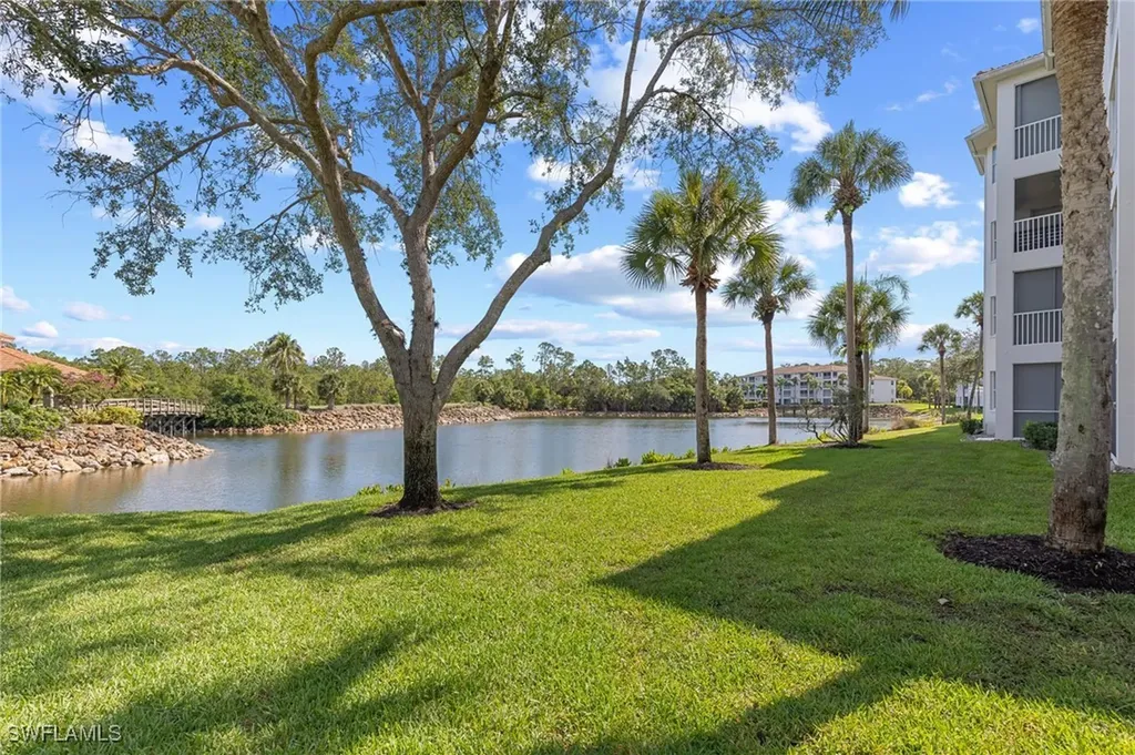 7625 Arbor Lakes Court Naples FL 34112