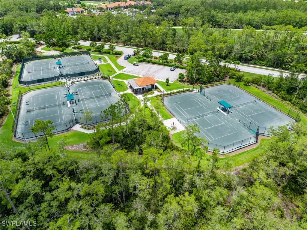 7625 Arbor Lakes Court Naples FL 34112