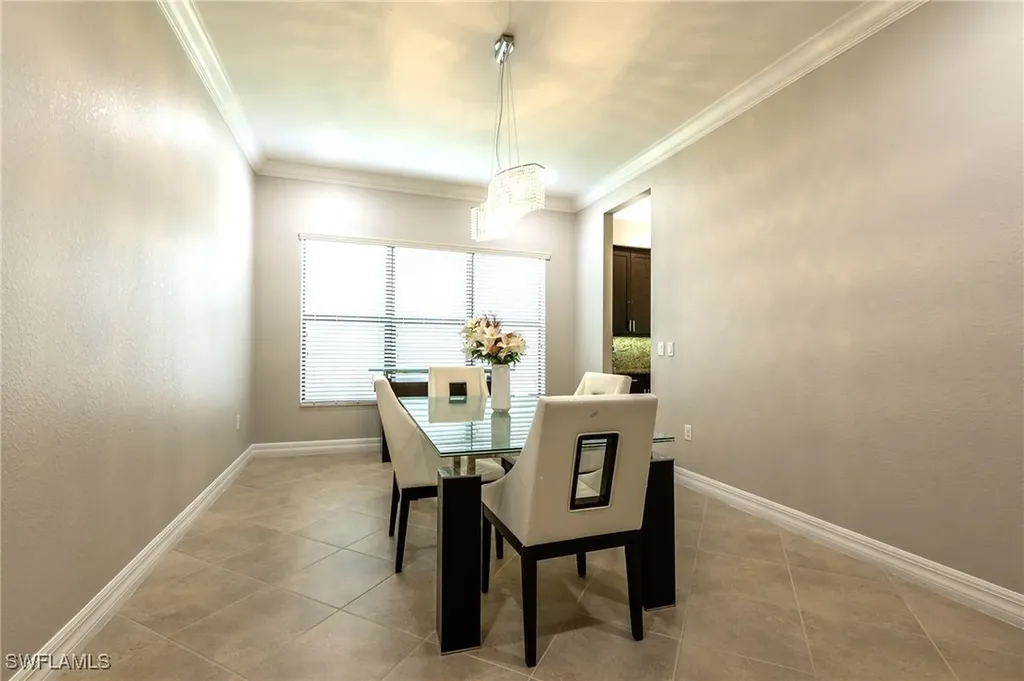 3876 Gibralter Drive Naples FL 34119