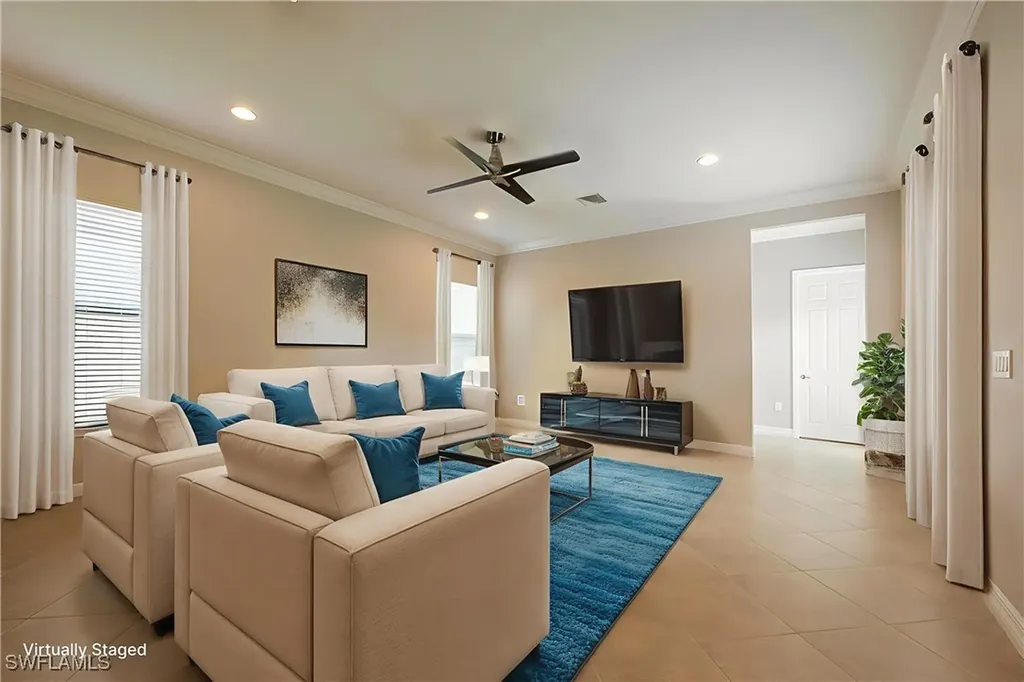 3876 Gibralter Drive Naples FL 34119