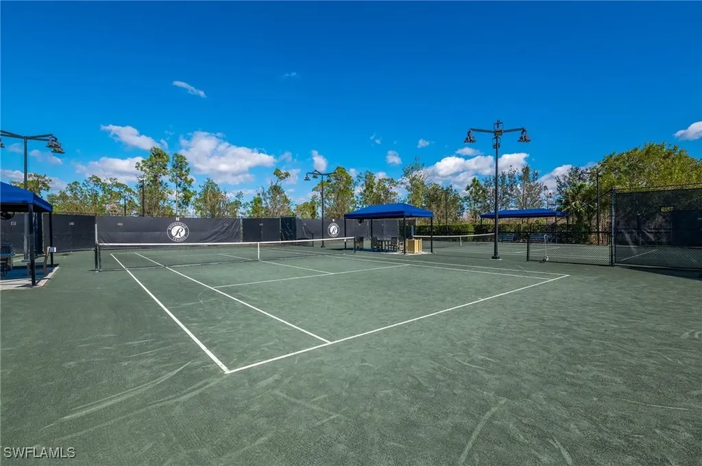 3876 Gibralter Drive Naples FL 34119