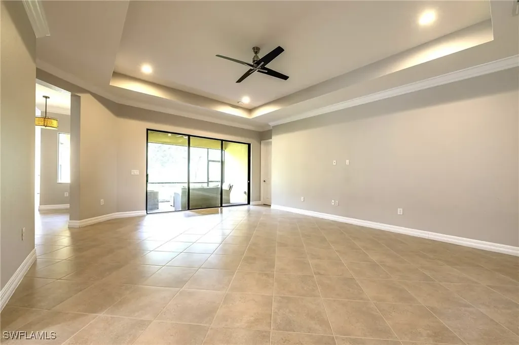 3876 Gibralter Drive Naples FL 34119