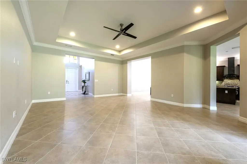 3876 Gibralter Drive Naples FL 34119