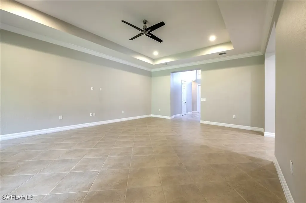 3876 Gibralter Drive Naples FL 34119