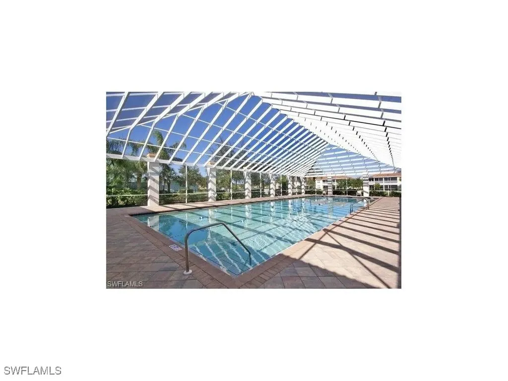 3025 Driftwood Way Naples FL 34109