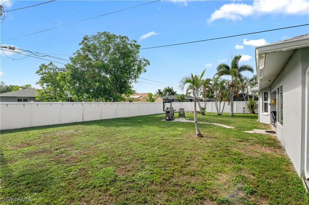 109 NE 10th Avenue Cape Coral FL 33909
