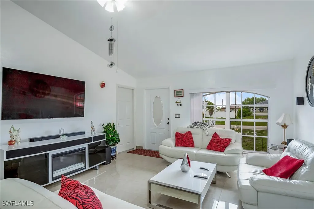 1228 NW 14th Place Cape Coral FL 33993
