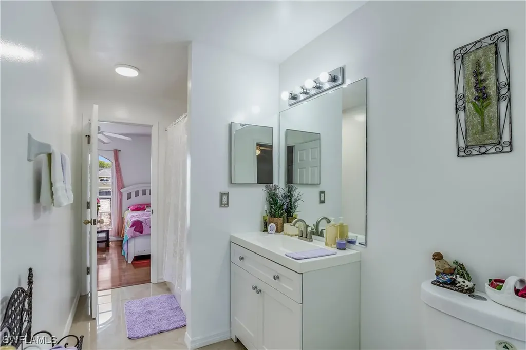 1228 NW 14th Place Cape Coral FL 33993