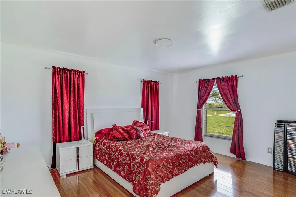 1228 NW 14th Place Cape Coral FL 33993
