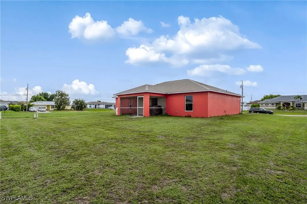 1228 NW 14th Place Cape Coral FL 33993