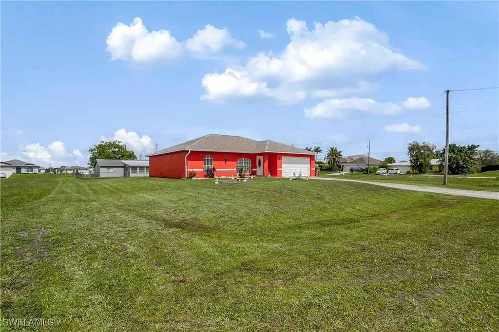 1228 NW 14th Place Cape Coral FL 33993