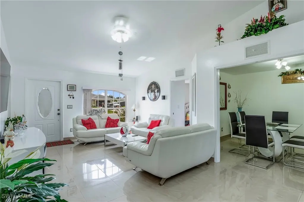 1228 NW 14th Place Cape Coral FL 33993