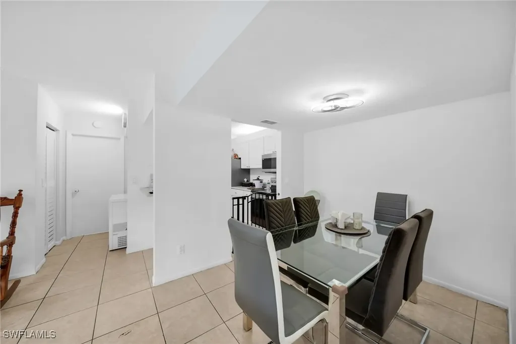 108 Santa Clara Drive Naples FL 34104