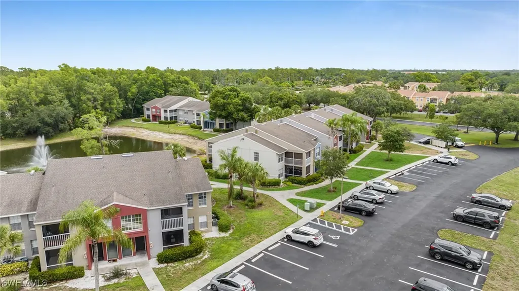 108 Santa Clara Drive Naples FL 34104